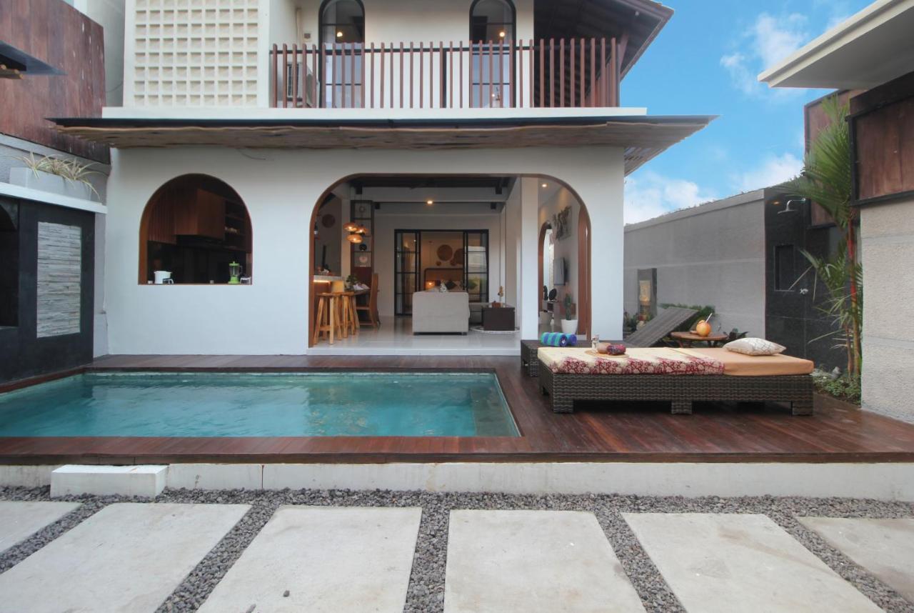 Sudha Villa Bali Anyelir Seminyak Eksteriør bilde